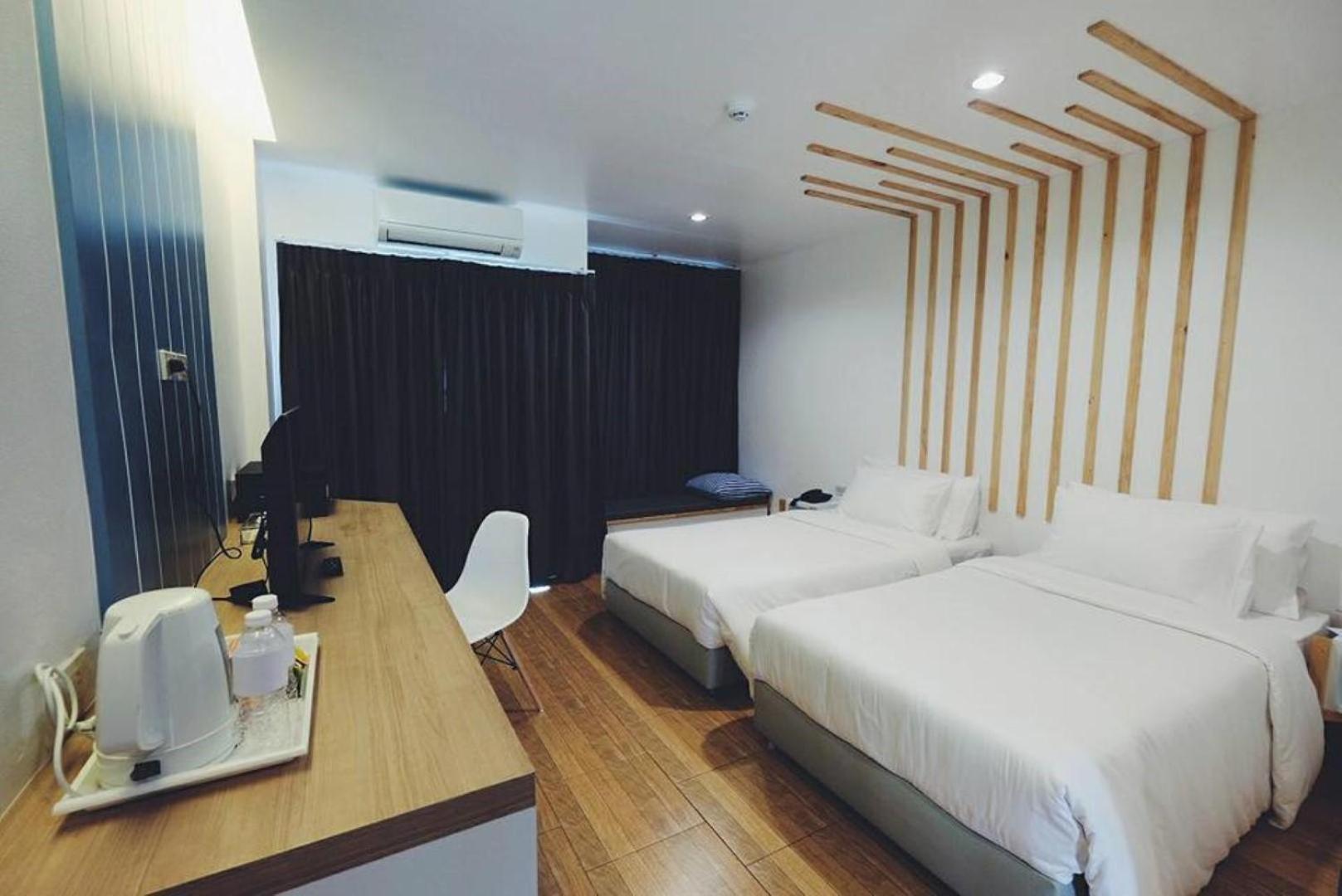 The Galla Hotel Ranong Esterno foto