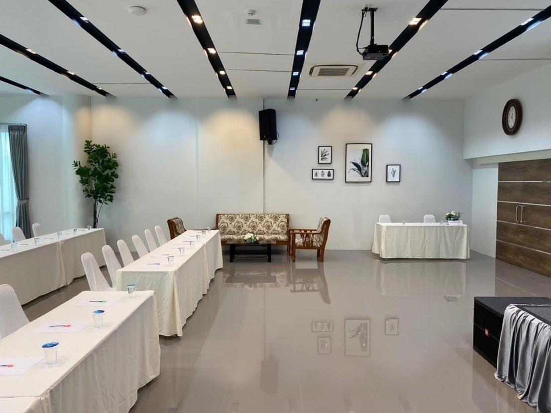 The Galla Hotel Ranong Esterno foto