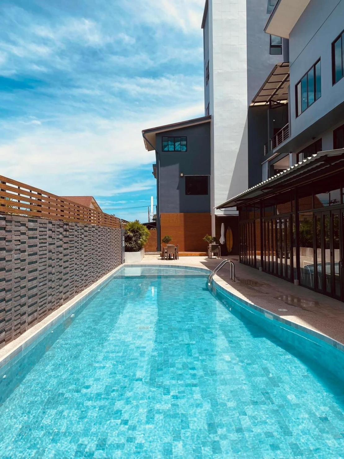 The Galla Hotel Ranong Esterno foto