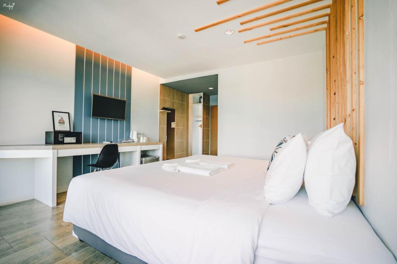 The Galla Hotel Ranong Esterno foto
